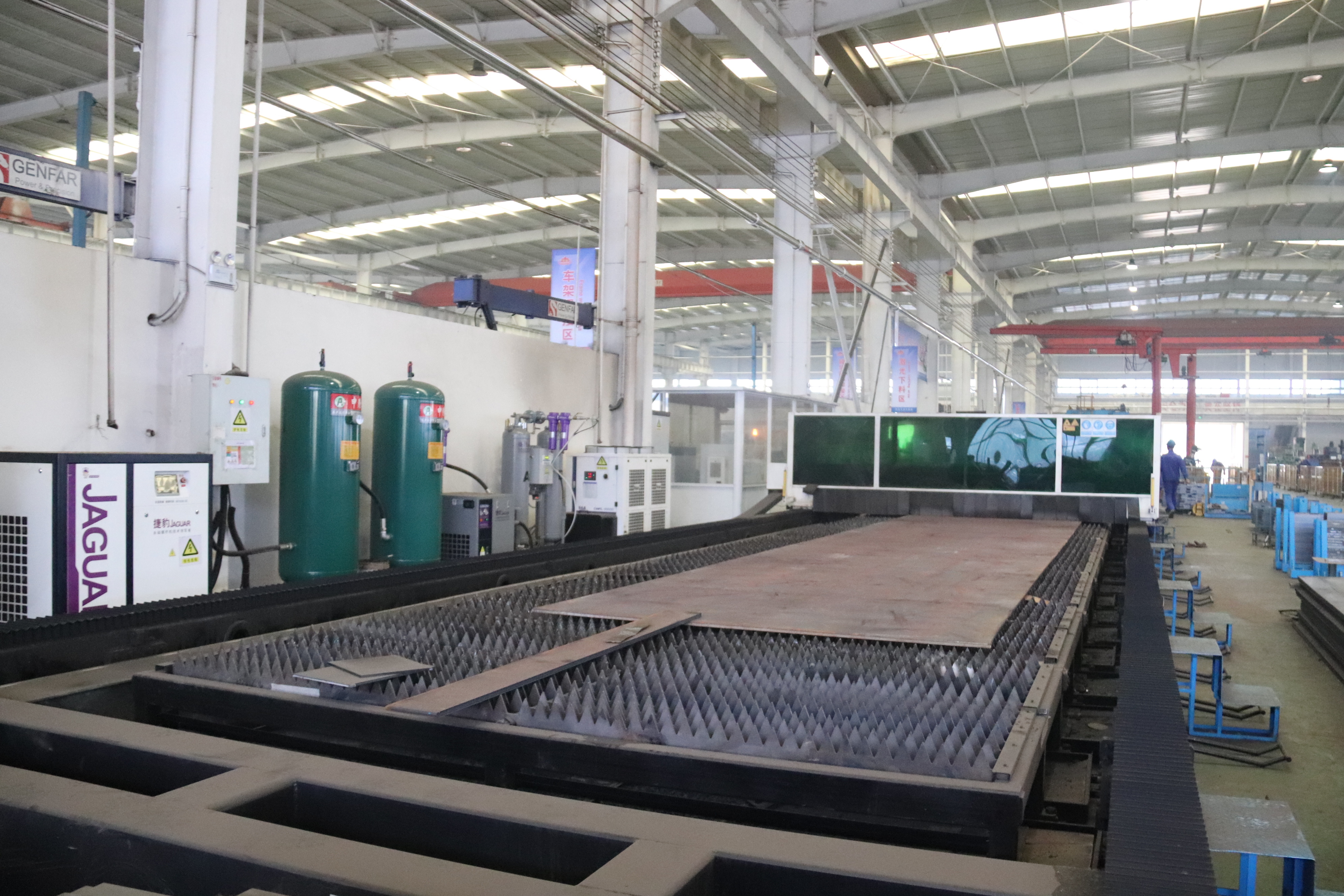 激光型材切割机